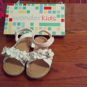 Toddler shoes